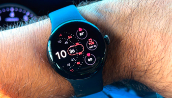 Смарт-годинник Google Pixel Watch 2 помічено в базі даних регулятора FCC