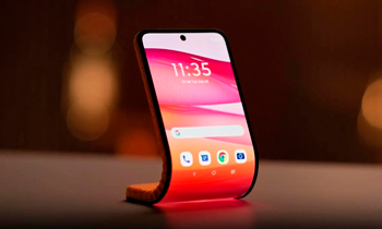 Motorola представила прототип смартфона с гибким экраном