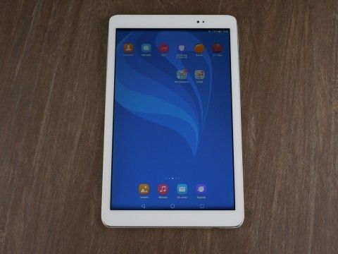 Обзор Huawei MediaPad T1 10.0 LTE: 10 дюймов возле уха