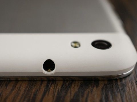 Обзор Huawei MediaPad T1 10.0 LTE: 10 дюймов возле уха