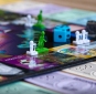 Гра настільна Winning Moves Rick and Morty Monopoly (2701) - фото 4 - інтернет-магазин електроніки та побутової техніки TTT