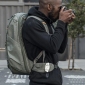 Рюкзак Peak Design Travel Backpack 45 л (BTR-45-SG-2) Sage  - фото 6 - интернет-магазин электроники и бытовой техники TTT
