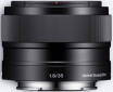 Об'єктив Sony 35mm f/1.8 для камер NEX (SEL35F18.AE) - фото 2 - інтернет-магазин електроніки та побутової техніки TTT