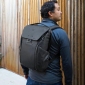 Рюкзак Peak Design Everyday Backpack 20L (BEDB-20-BK-3) Black  - фото 9 - интернет-магазин электроники и бытовой техники TTT