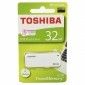 USB флеш накопичувач Toshiba U203 32GB USB 2.0 White (THN-U203W0320E4) - фото 3 - інтернет-магазин електроніки та побутової техніки TTT