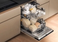 Встраиваемая посудомоечная машина Whirlpool W8IHP42L - фото 2 - интернет-магазин электроники и бытовой техники TTT