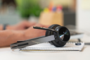 Наушники On-ear Poly Voyager Focus 2 USB-A Bluetooth (76U46AA) - фото 6 - интернет-магазин электроники и бытовой техники TTT