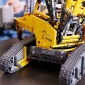 Конструктор LEGO Technic Гусеничний підйомний кран Liebherr LR 13000 2883 деталі (42146) - фото 6 - інтернет-магазин електроніки та побутової техніки TTT