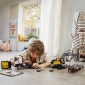 Конструктор LEGO Technic Грузовик Volvo FMX и Электрический экскаватор EC230 2274 детали (42175) - фото 6 - интернет-магазин электроники и бытовой техники TTT