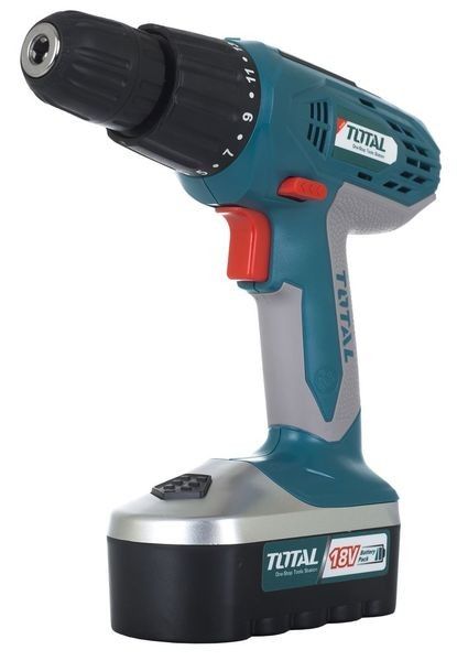 

Аккумуляторная дрель-шуруповерт Total TD318106