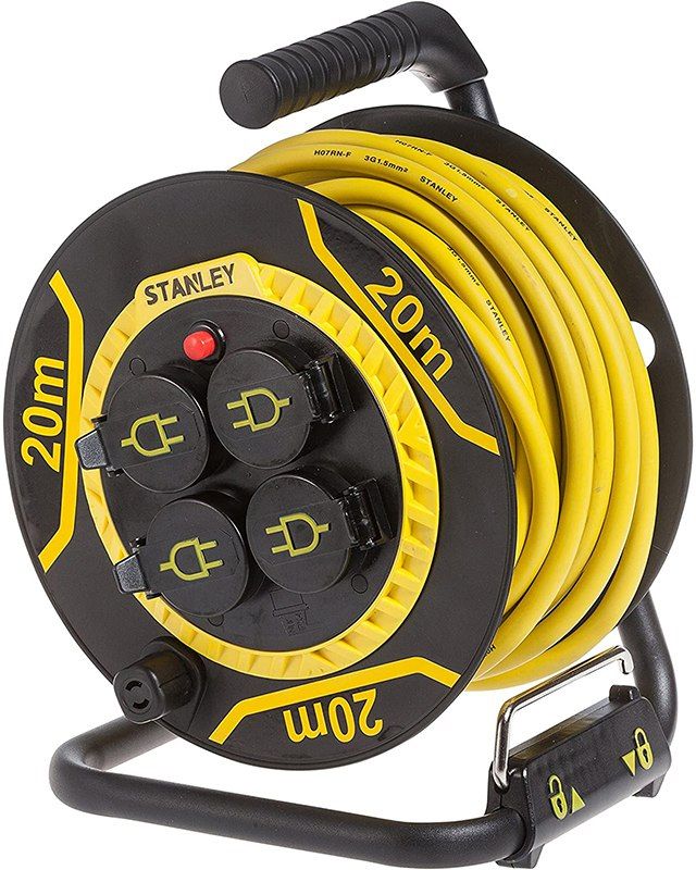 

Подовжувач на котушці Stanley 20 м 3x1.5 мм 16А (SXECCL27ARE)