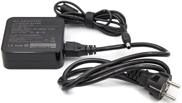 

Блок живлення PowerPlant для ноутбуків SAMSUNG 220V, 19V 90W 4.74A (5.5*3.0) wall mount (WM-SA90F5530)