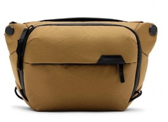 Сумка Peak Design Everyday Sling 6L v2 Coyote (BEDS-6-CY-3) Сумка Peak Design Everyday Sling 6L v2 Coyote (BEDS-6-CY-3)